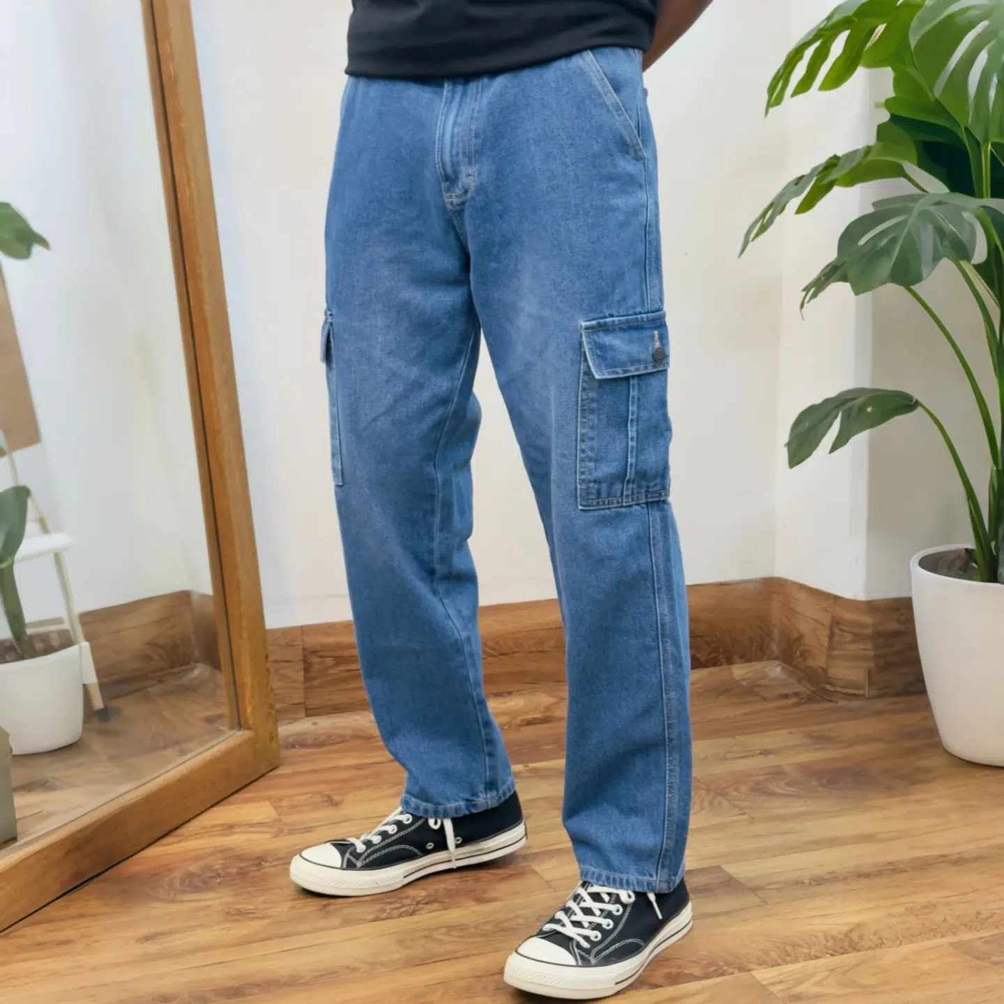 retouch_2025070819183327 Deep Light - Image 1